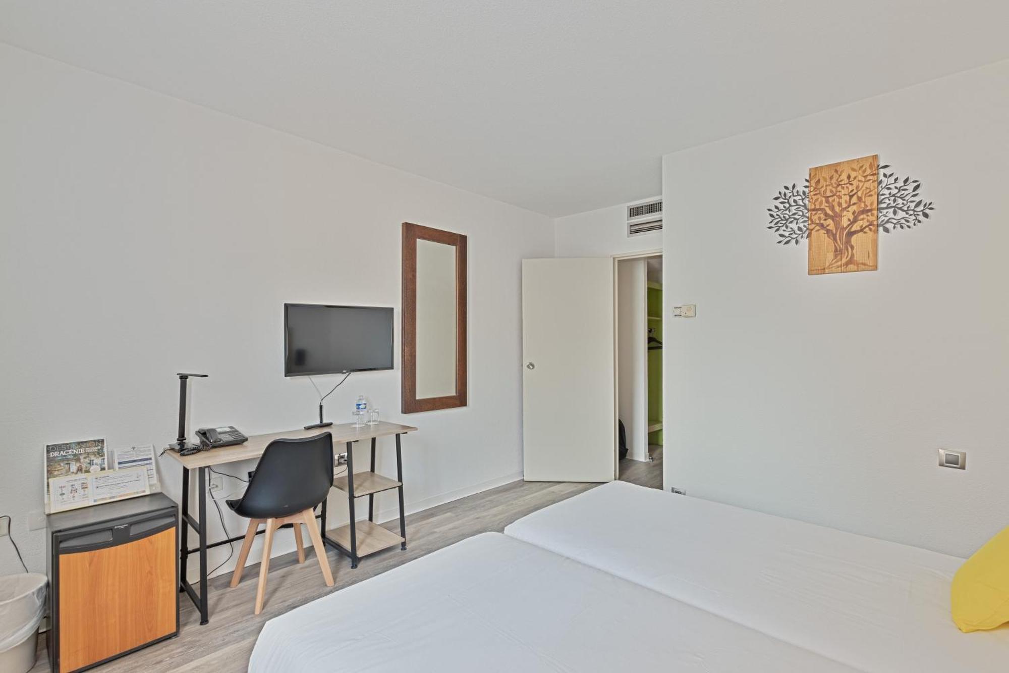 Hotel Provence Draguignan Exterior photo