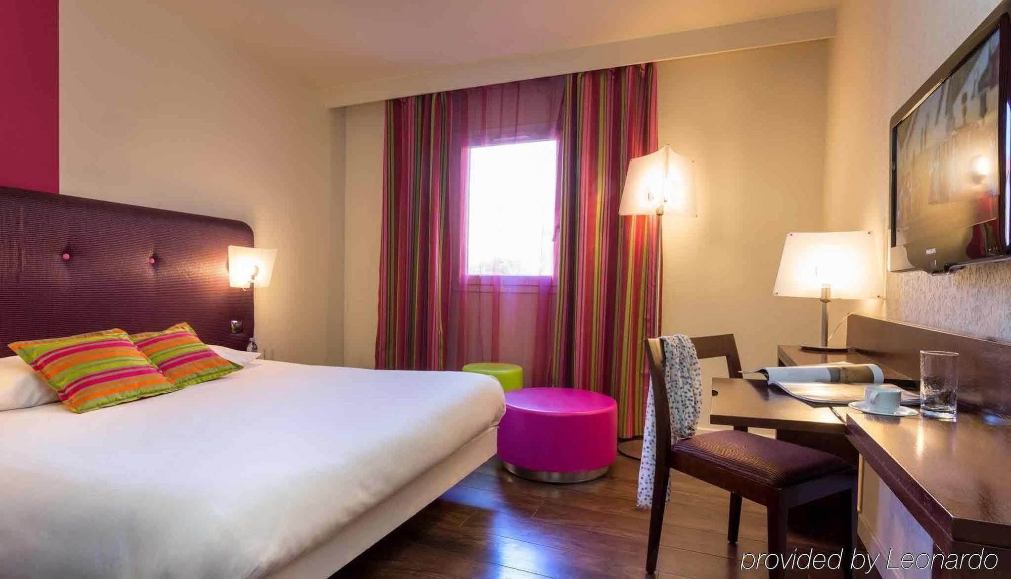 Hotel Provence Draguignan Exterior photo